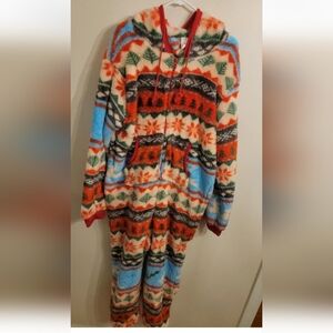Women’s XLarge One Piece Pajama Suit - Polar Fleece Aztec Christmas PrintW/ Hood